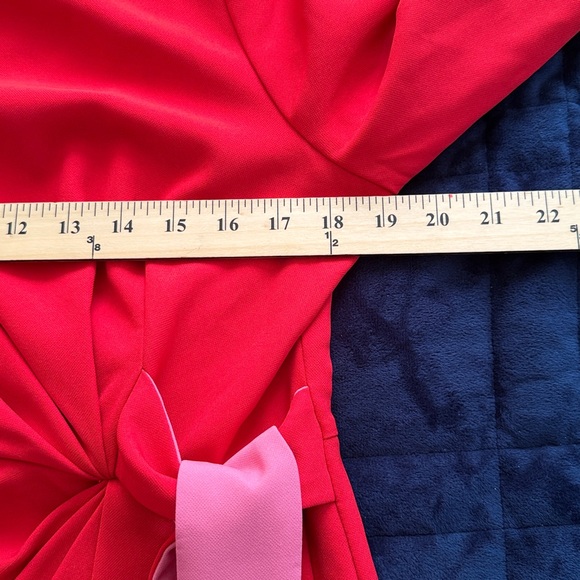 Tuckernuck Red Poppy and Hot Pink Sienna Faux Short Wrap Dress Size Large - Picture 8 of 11